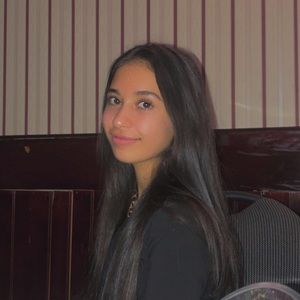 Meet your Posher, Neda